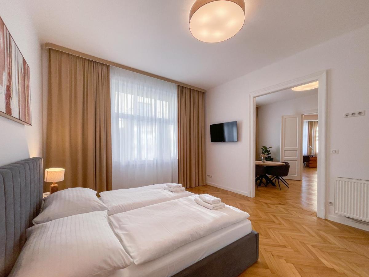 Elysian Apartment Bratislava Extérieur photo